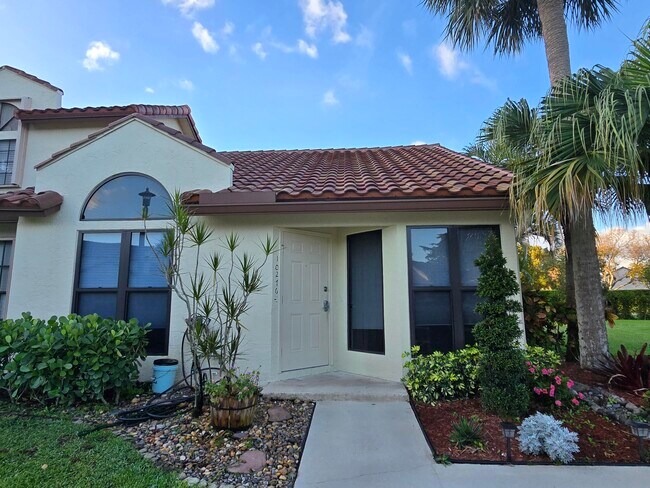 Foto del edificio - 10276 Hidden Springs Ct