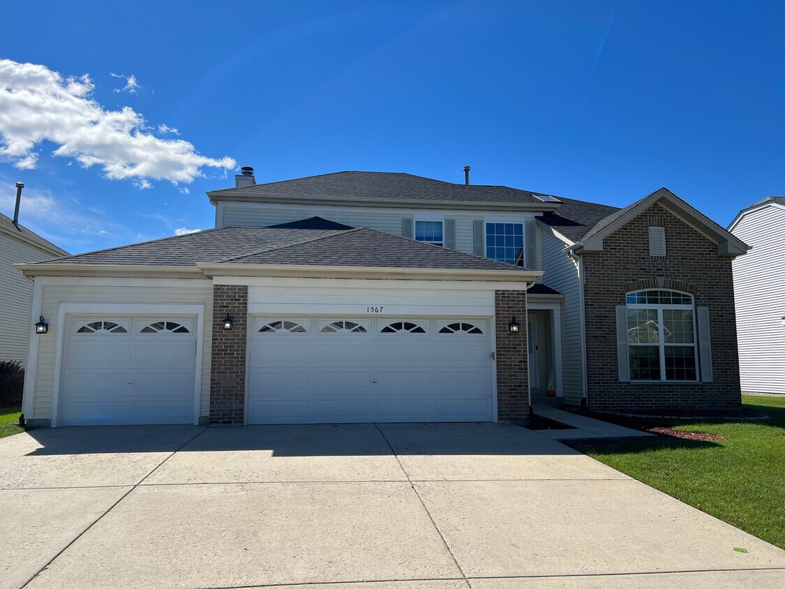 Foto principal - 1567 Schumacher Dr