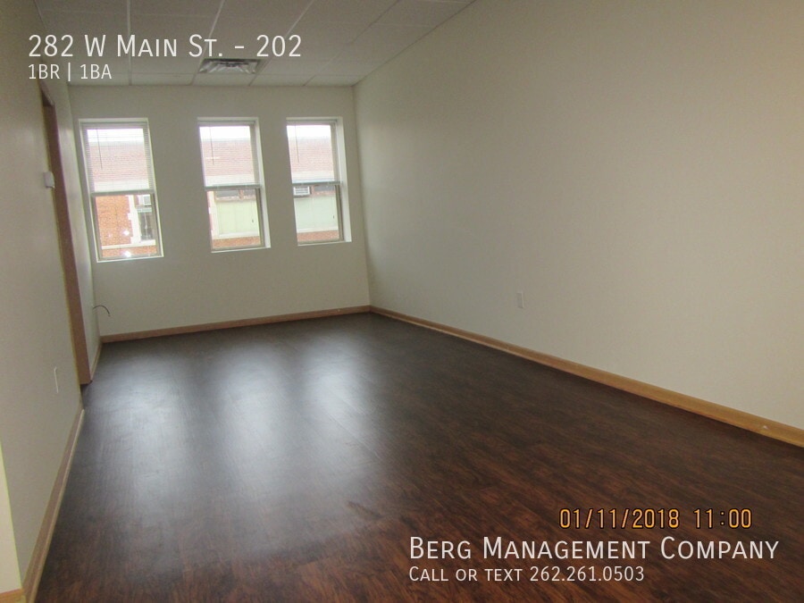 Primary Photo - Large one bedroom