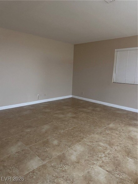 Building Photo - 304 S Buffalo Dr