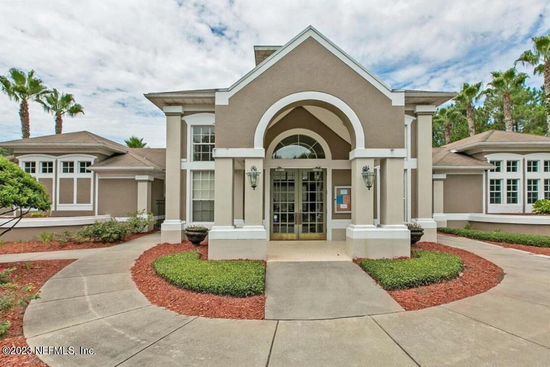 Foto principal - 10550 Baymeadows Rd