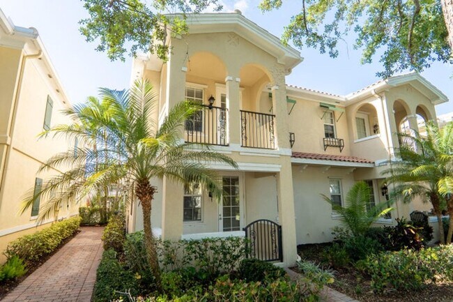 Building Photo - 186 Soriano Dr