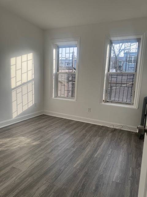 Foto del edificio - 742 Sheffield Ave