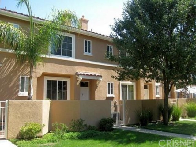 Stevenson Ranch Townhouse - 25735 Perlman Plz