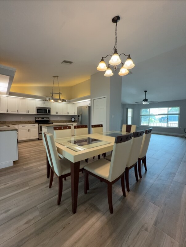 Foto del edificio - 22148 Lockport Ave