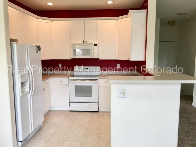 Foto del edificio - 8497 S HOYT WAY 202