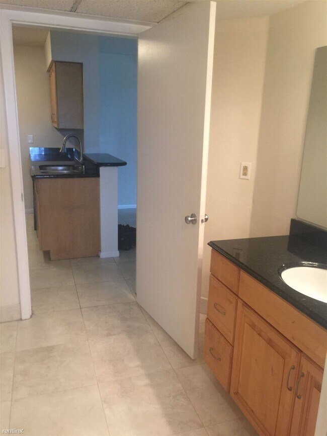 Foto del edificio - 1 br, 1 bath Condo - Lakeview Club 2880 110