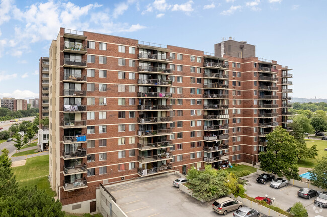 Building Photo - Le Comesol Apartments