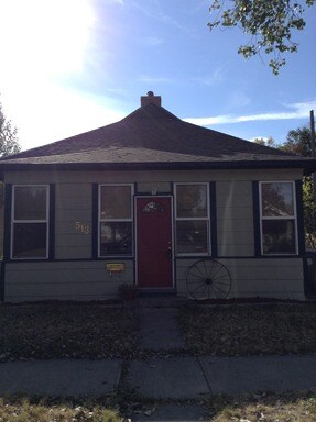 Primary Photo - 513 E 26th St