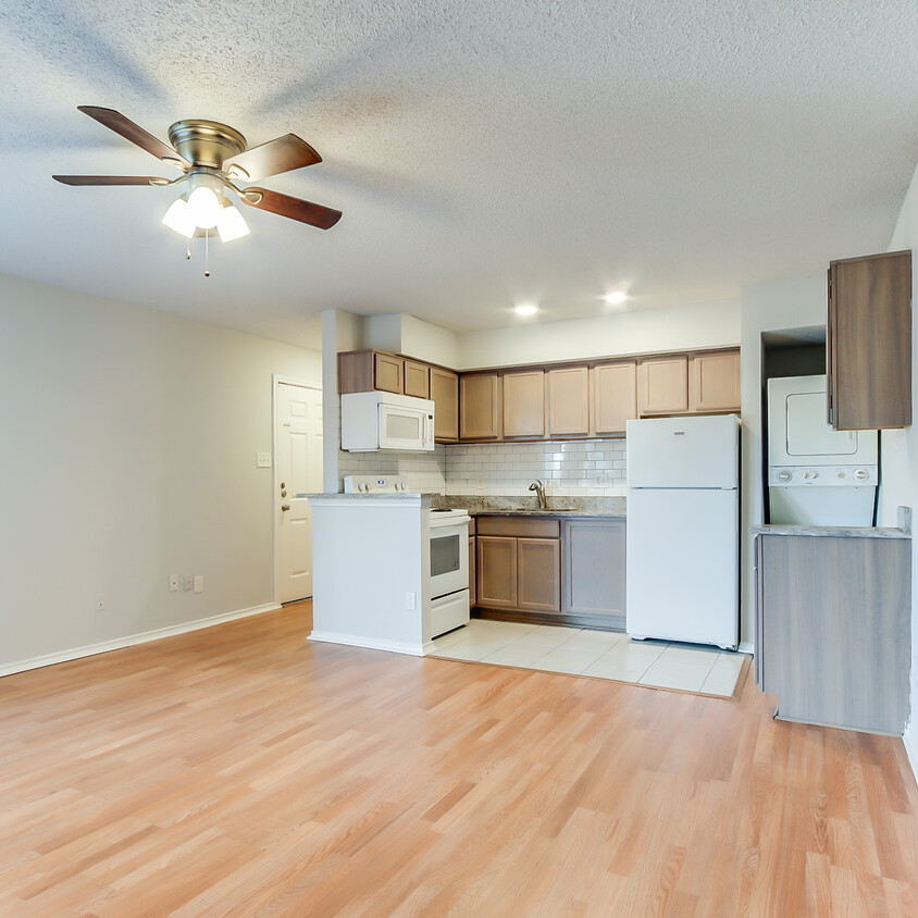Foto principal - 9809 Walnut St