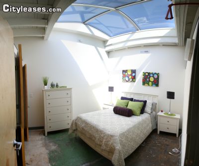 Building Photo - 700 Everett St