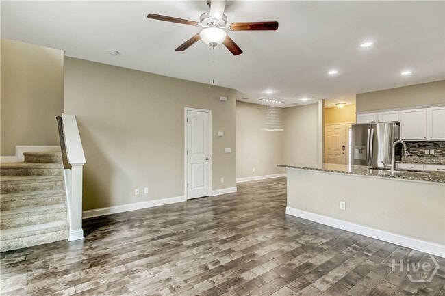 Building Photo - 303 Ferguson Ln