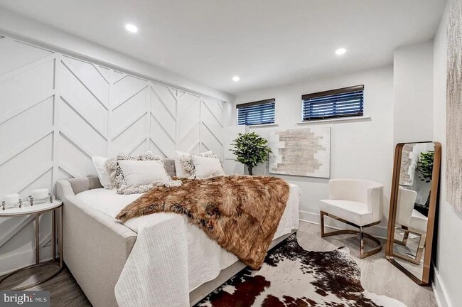 Building Photo - 1720 St Paul St