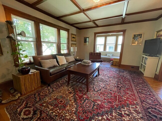 Foto del edificio - 62 Newport St