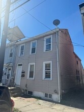 Building Photo - 203 Genesee St