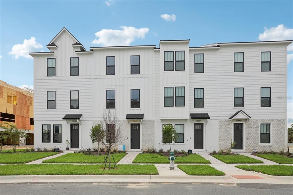 Foto principal - 15083 Grv Lk Dr