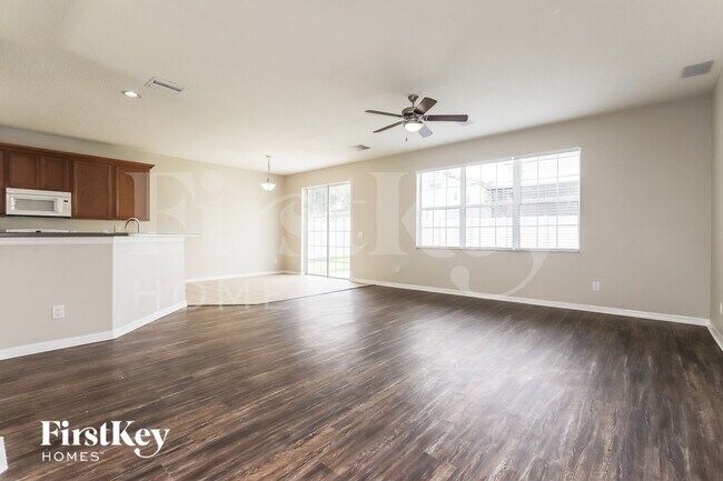 Foto del edificio - 7114 Early Gold Ln