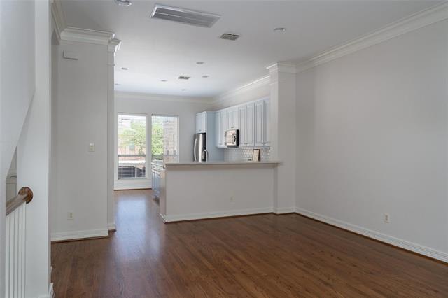 Foto del edificio - 4236 Holland Ave