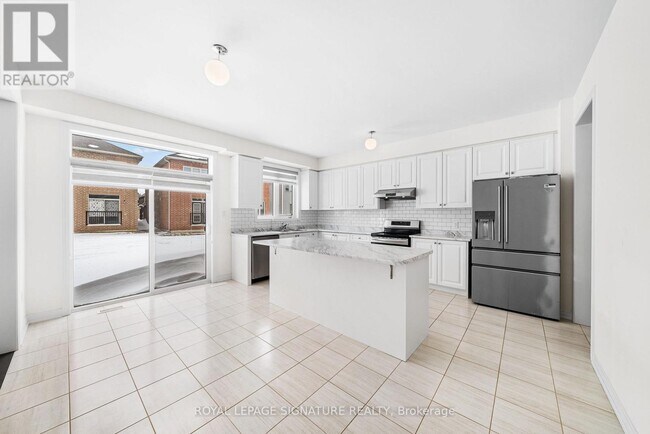 Photo du bâtiment - 196 Limestone Ln