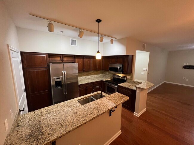 Foto del edificio - 665 Tennessee St