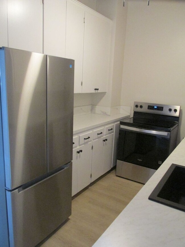 Foto del edificio - 2 Bedroom Duplex in Burlington