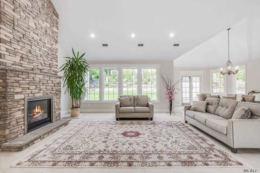 Primary Photo - 214 Beverly Rd