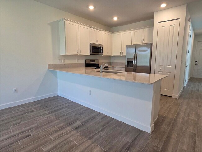 Photo - 13824 Hero Path House