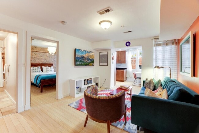 Building Photo - Updated  and Open Plan One Bed/One Bath 16...