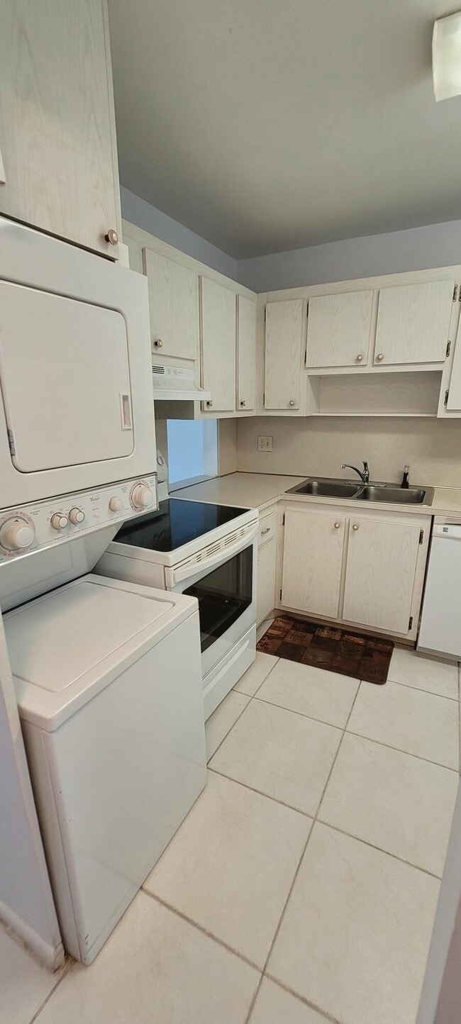 Building Photo - 4793 Esedra Ct