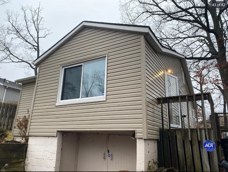 Foto principal - 4070 Cass Elizabeth Rd