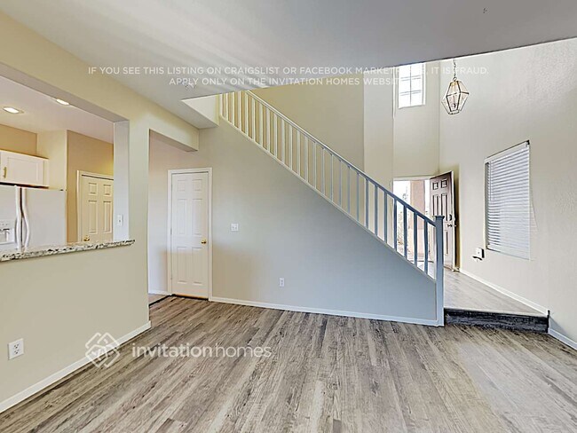 Foto del edificio - 690 Blooming Sage Ct