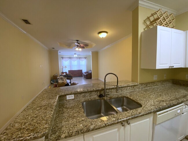 Foto del edificio - 2755 Via Capri #1235