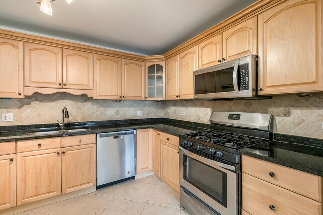 Foto del edificio - 1328 Webford Ave