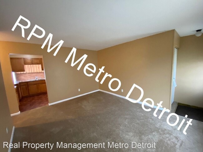 Building Photo - 3 br, 1 bath House - 33633 Cheryl