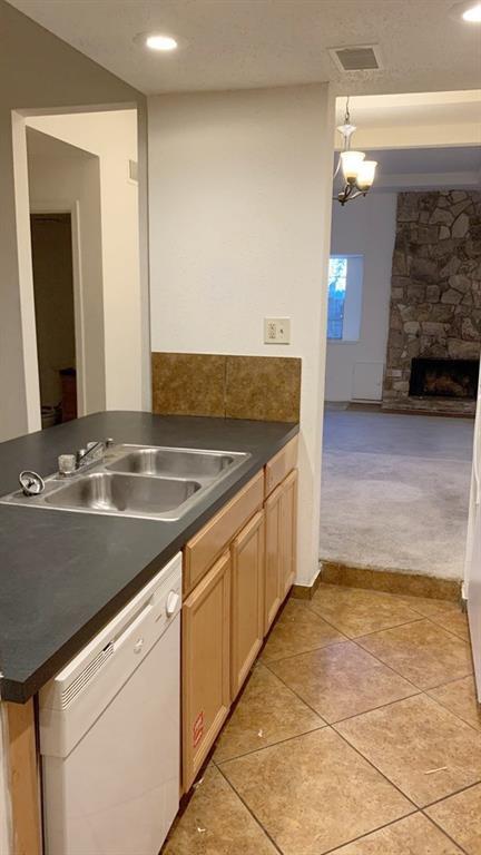 Building Photo - 11207 Shannon Hills Dr