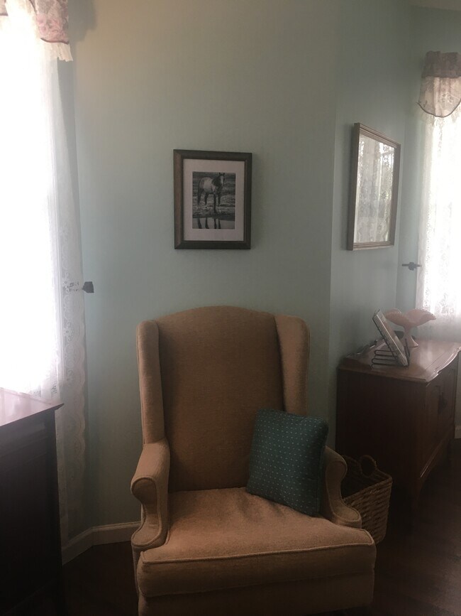 Fotografía del edificio - 203 Three Runs Plantation Dr