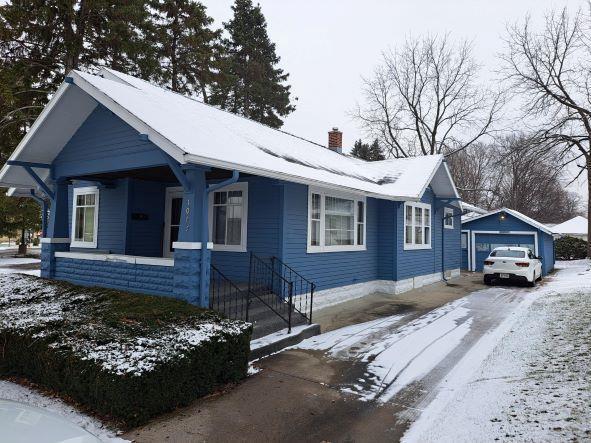 Foto del edificio - 1015 Mineral Point Ave