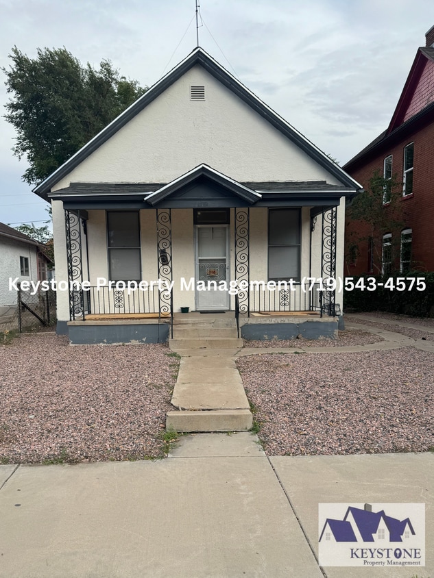 Primary Photo - Cozy & Comfortable South-side Home 1 Bedro...