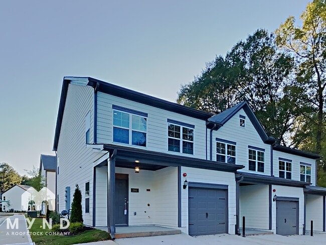 Building Photo - 2861 Regal Park Dr NW