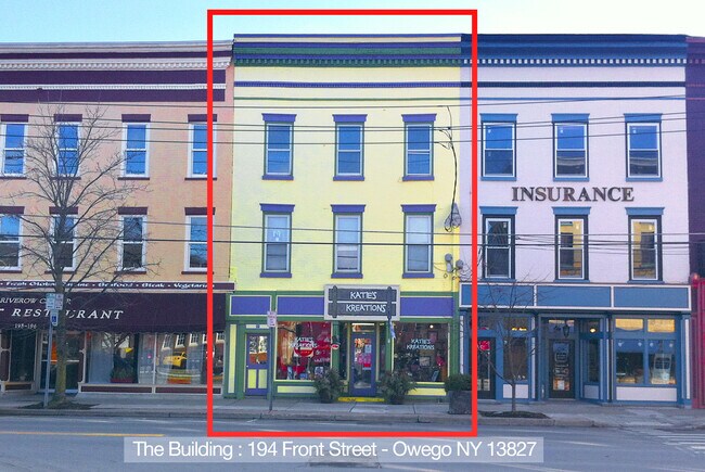 Building Photo - 194 Front St