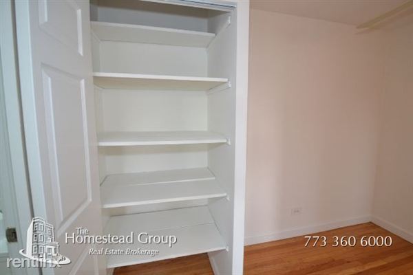 Building Photo - 455 W Wellington Ave