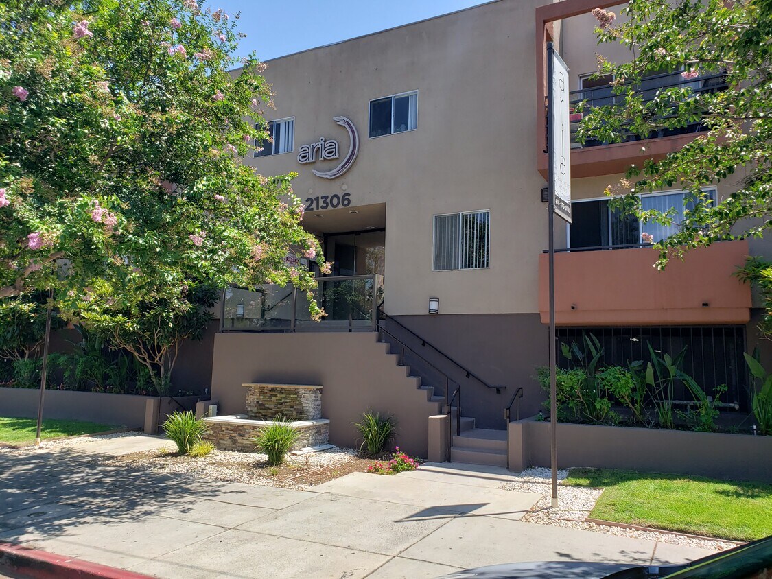 51 Apartments for Rent in Canoga Park, CA Westside Rentals