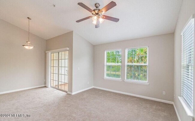 Foto del edificio - 2200 Marsh Hawk Ln