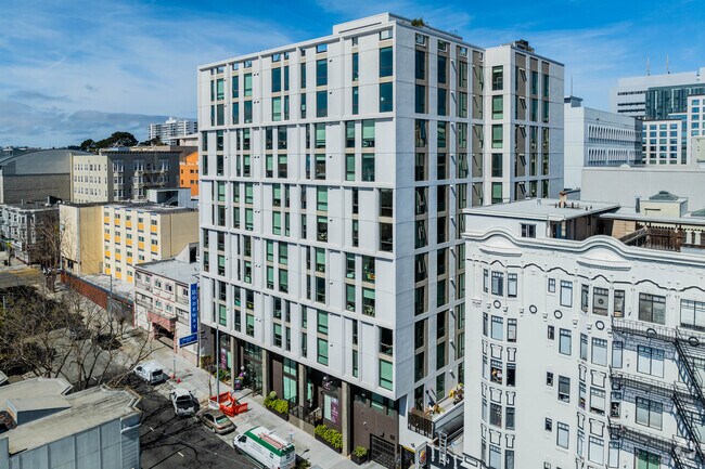 2BR, 2BA - 800SF principal - Vance