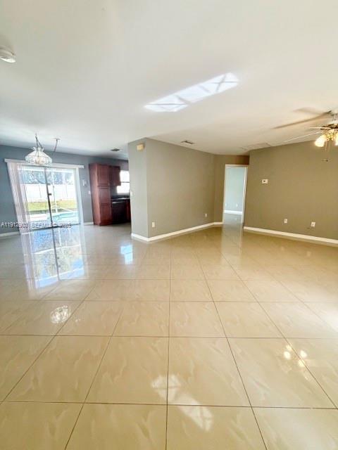 Foto del edificio - 15561 Spring Line Ln