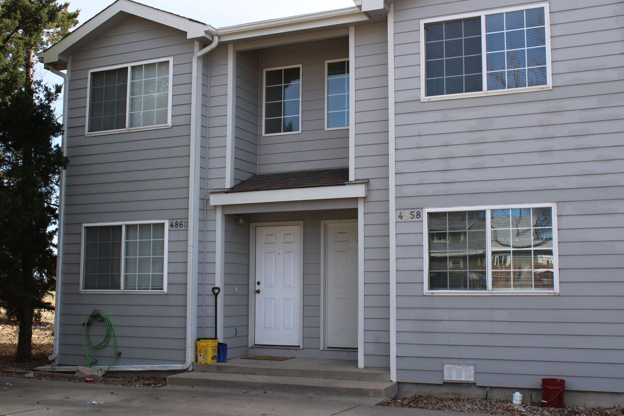 Foto principal - Charming 2 Bedroom Townhome in Loveland