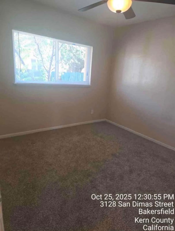 Foto del edificio - 3128 San Dimas St