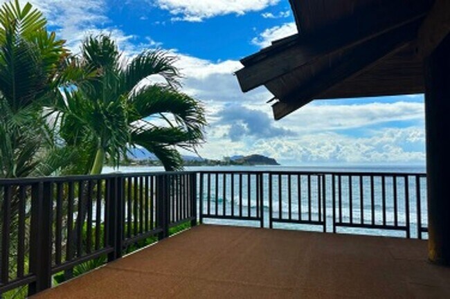 Building Photo - Steps from the Sand – Oceanfront Rental Av...