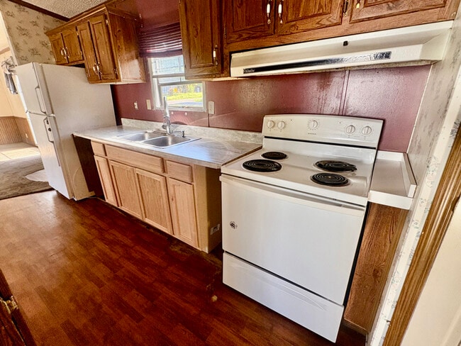 Building Photo - 1054 Pecan Dr
