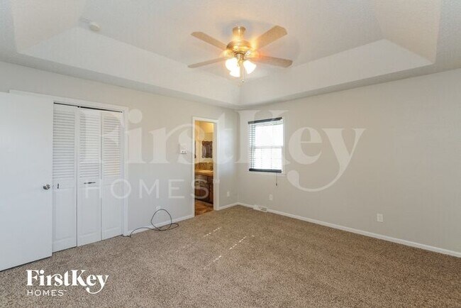 Foto del edificio - 12309 E 59th St
